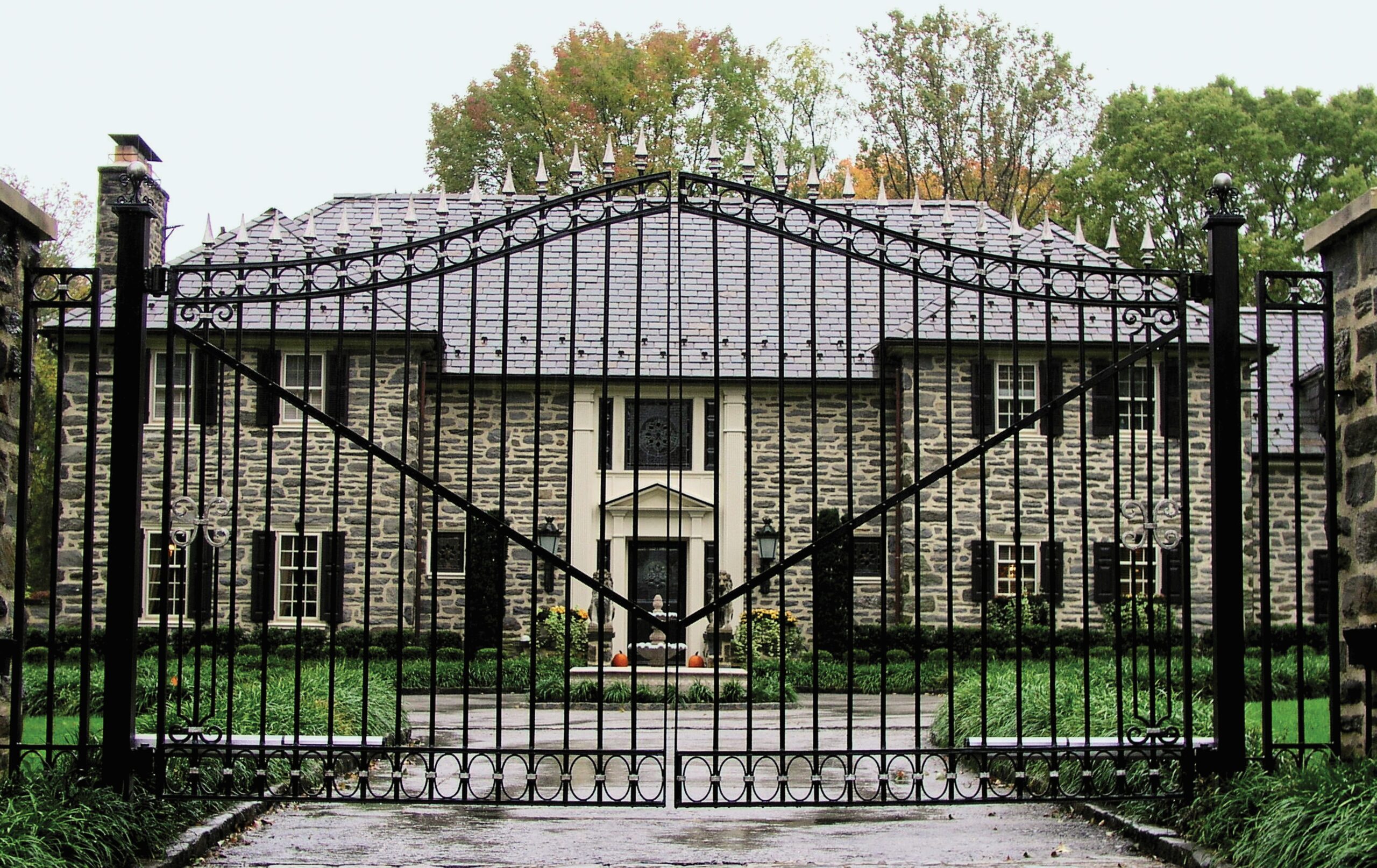 Artesano Iron Works - Iron Gate - Mansion Gate with gold - 2